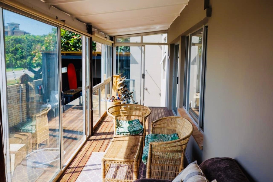 5 Bedroom Property for Sale in Wavecrest Eastern Cape